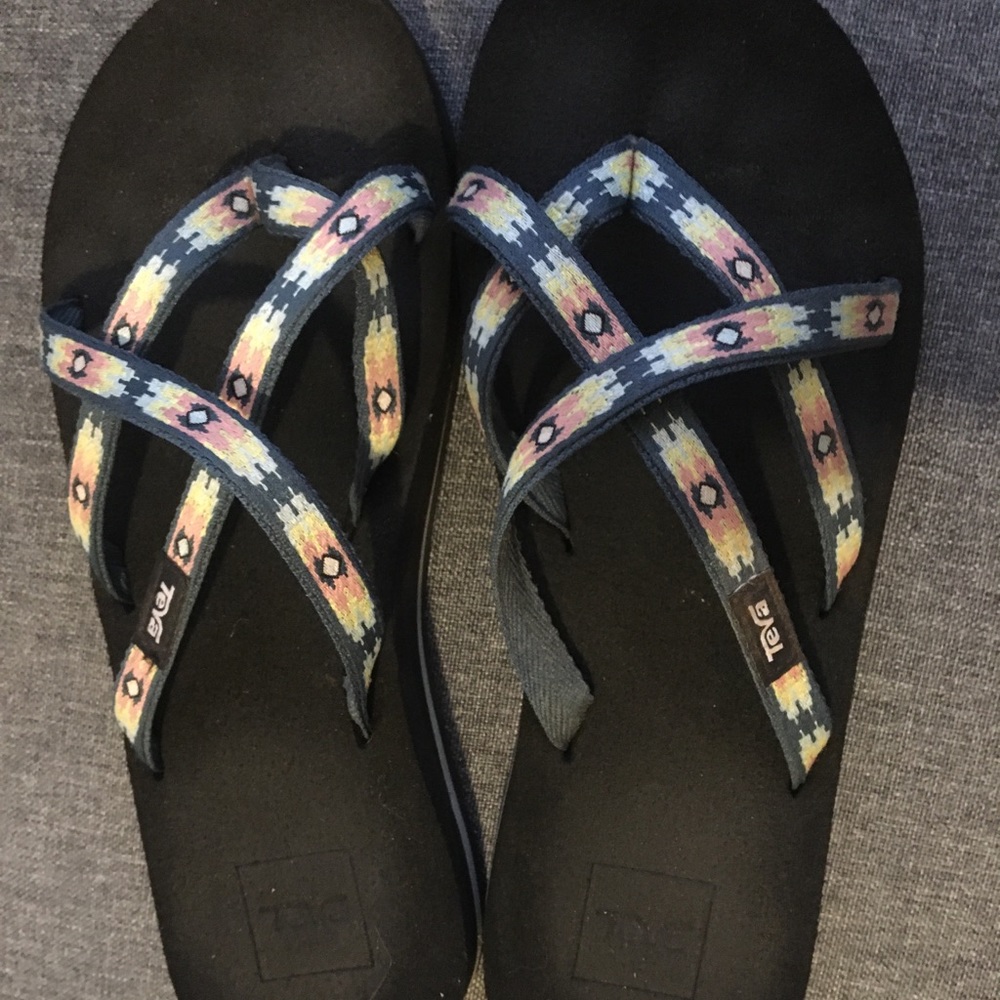 Teva Olowahu Sandals